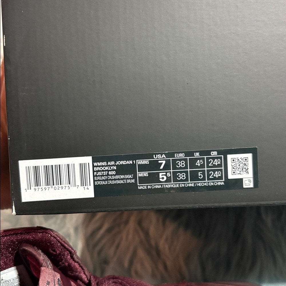 NIB Nike Air Jordan 1 Brooklyn High Burgundy Crush Sz 7 - Picture 9 of 10